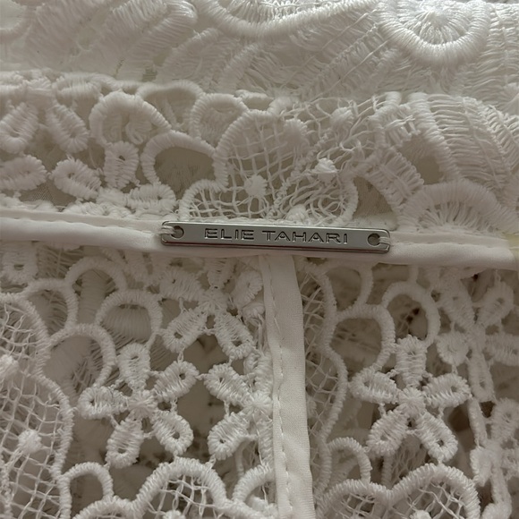 Elie Tahari vibrant pure white Blazer jacket formal bride Sleek Design - Picture 7 of 17